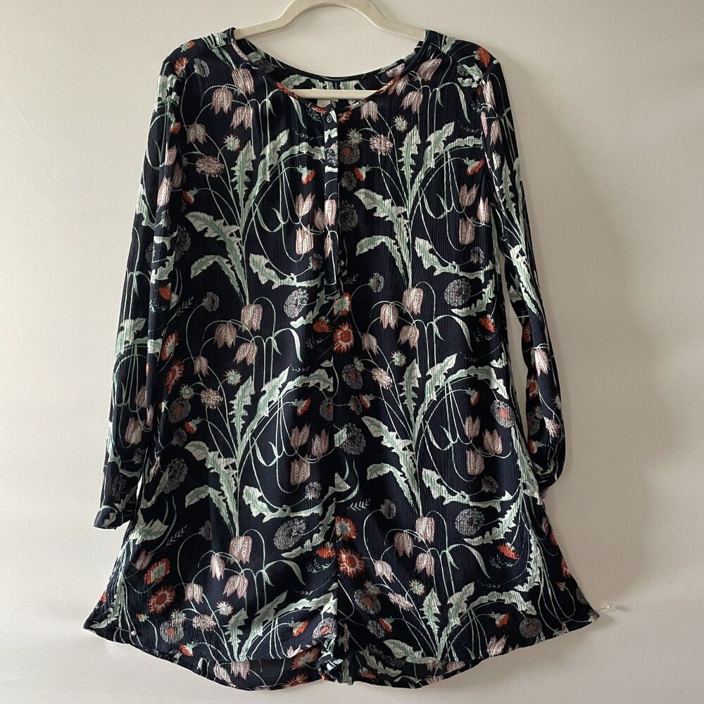 Hinge Blue Floral Long Sleeve Hidden Placket Romper Size XS